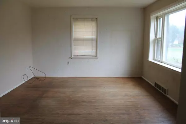 Lancaster, PA 17603,1307 MEADOWCREEK LN