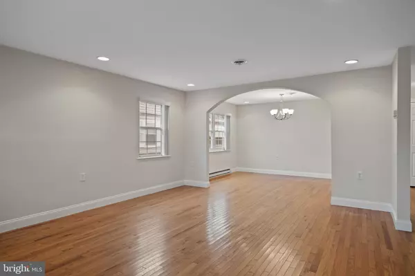 Southampton, NJ 08088,63 MARLBOROUGH DR