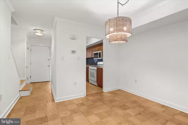 Baltimore, MD 21209,1937 GREENBERRY RD