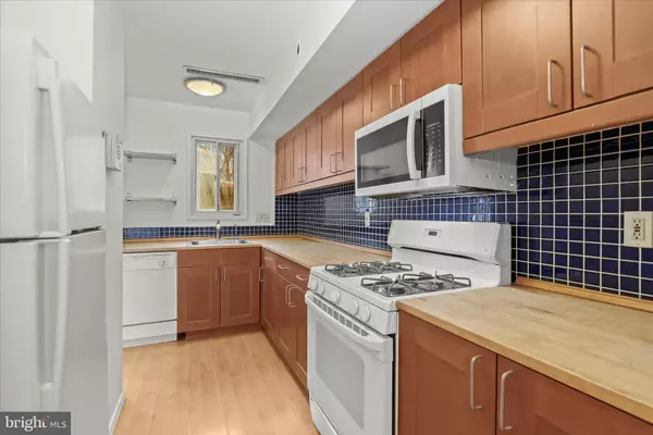 Baltimore, MD 21209,1937 GREENBERRY RD