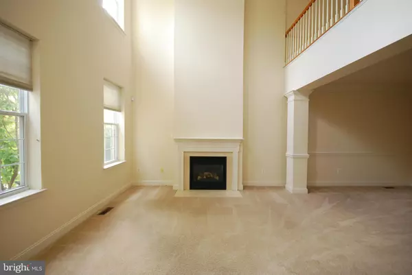 Rockville, MD 20850,908 RESERVE CHAMPION DR