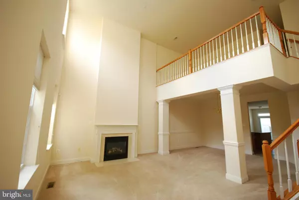 Rockville, MD 20850,908 RESERVE CHAMPION DR