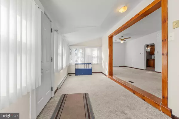 Carneys Point, NJ 08069,262 LAUREL STREET