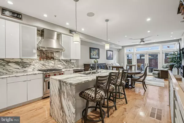 Philadelphia, PA 19147,739 BAINBRIDGE ST