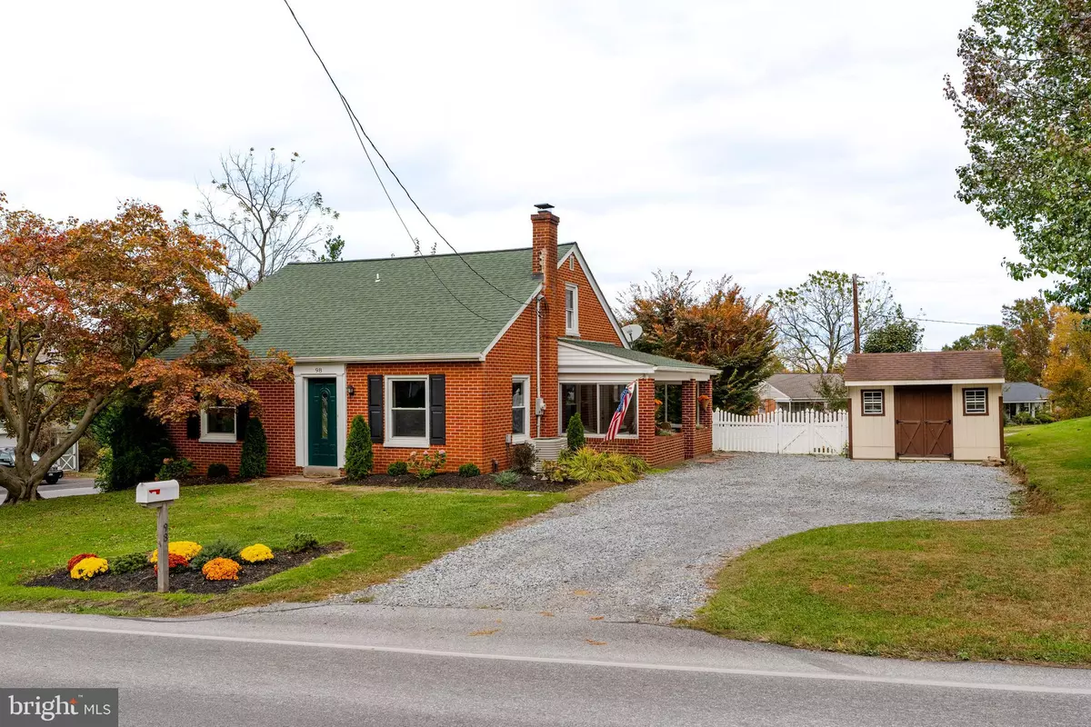 Strasburg, PA 17579,98 LANCASTER AVE