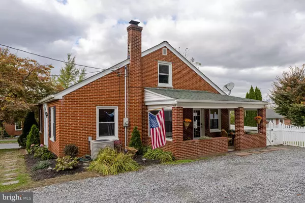 Strasburg, PA 17579,98 LANCASTER AVE