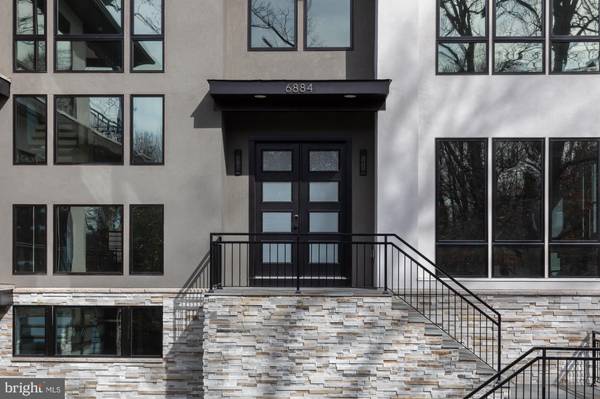 Mclean, VA 22101,6884 CHURCHILL RD