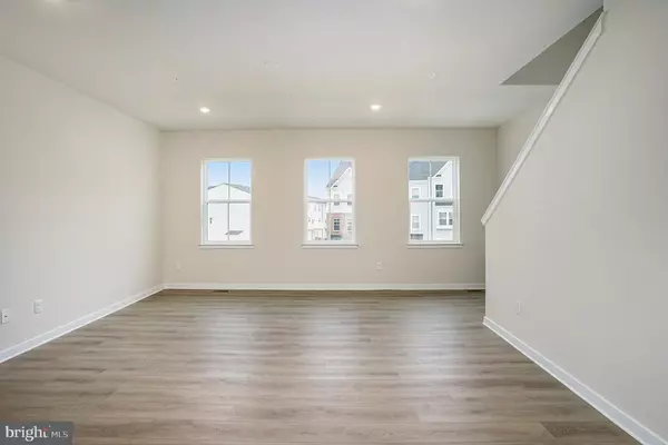 Phoenixville, PA 19460,708 PLATINUM DR