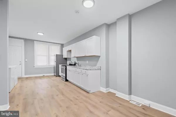 Baltimore, MD 21218,652 BARTLETT AVE