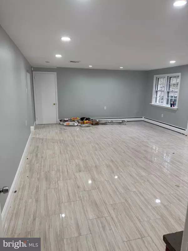 Jenkintown, PA 19046,1230 SUSQUEHANNA RD