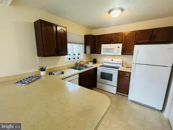 Ocean City, MD 21842,14400 JARVIS AVE #113C