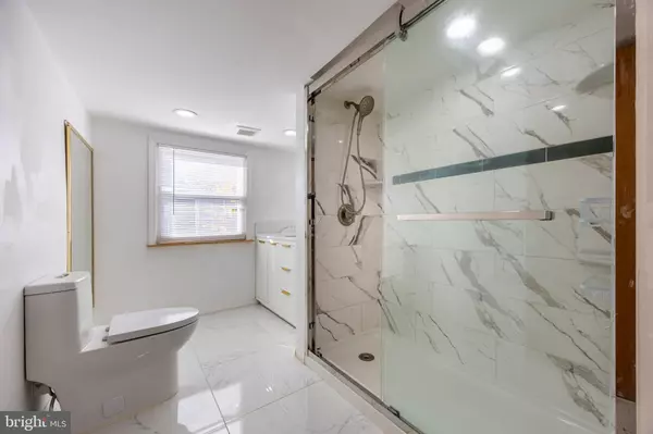 Philadelphia, PA 19148,628 MCCLELLAN ST