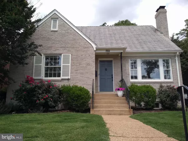 1723 OAKCREST DRIVE, Alexandria, VA 22302