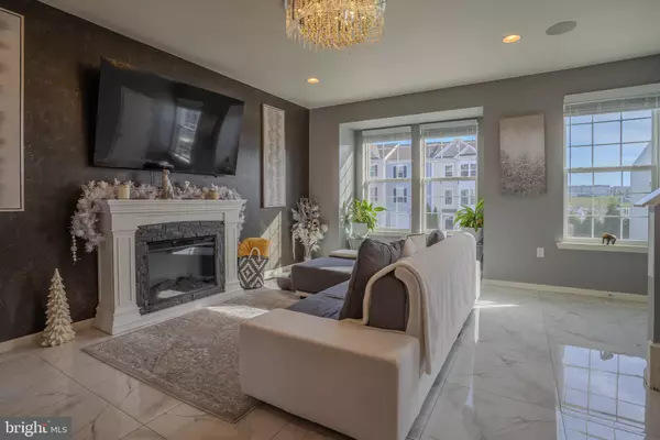 Falling Waters, WV 25419,35 LANDIS CT