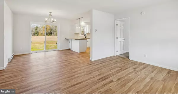 Delmont, NJ 08314,45 HANDS MILL