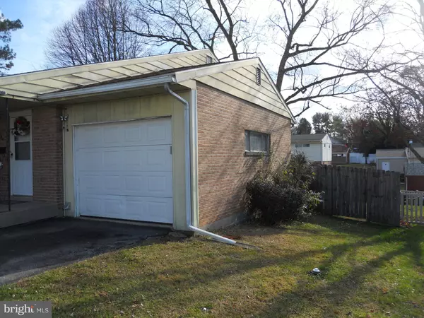 Reading, PA 19608,164 OBERLIN AVE