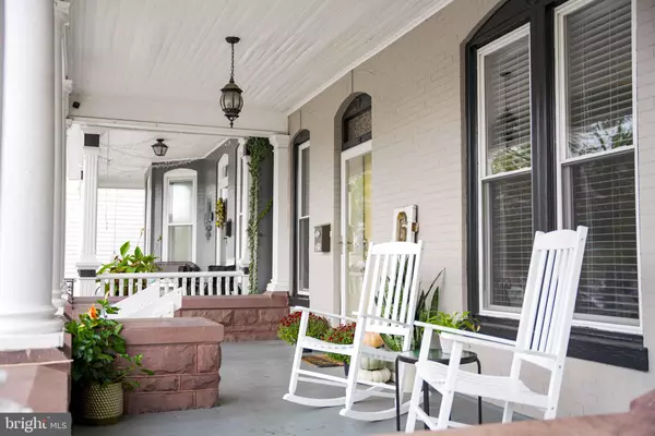 Lewistown, PA 17044,125 E 3RD ST