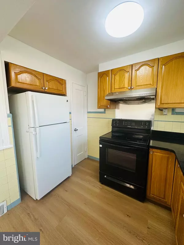 Philadelphia, PA 19149,7239 EASTWOOD ST