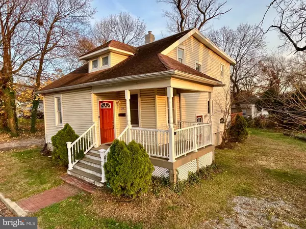 26 E PHOENIX AVE, Lawnside, NJ 08045