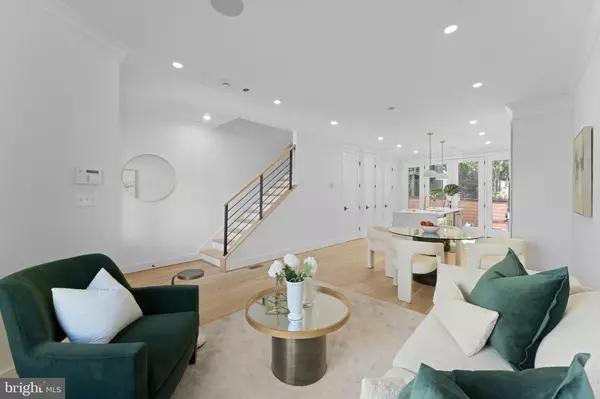 Washington, DC 20001,602 U ST NW