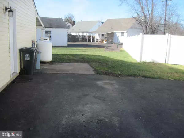 Quakertown, PA 18951,5 ESSEX CT