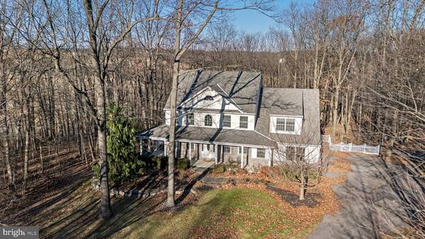 9040 AIRFIELD CT, Kempton, PA 19529