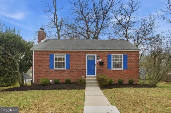 Kensington, MD 20895,10802 STELLA CT