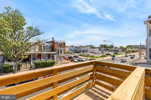 Philadelphia, PA 19139,5706 CHESTNUT ST #2