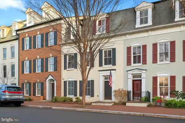 Alexandria, VA 22314,1815 POTOMAC GREENS DR