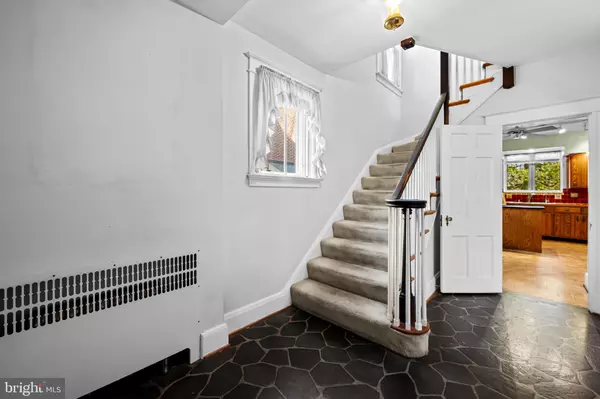 Baltimore, MD 21209,5615 GREENSPRING AVE