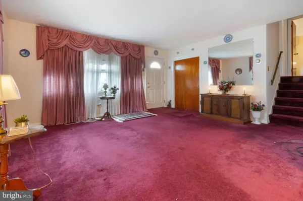 Broomall, PA 19008,429 PORTLAND DR