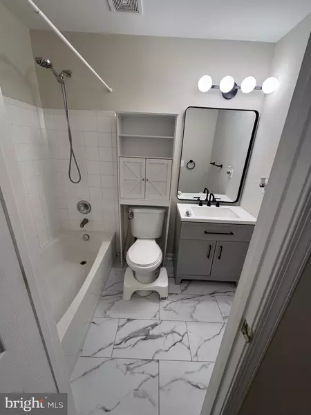 15666 MENDOZA LN, Woodbridge, VA 22191