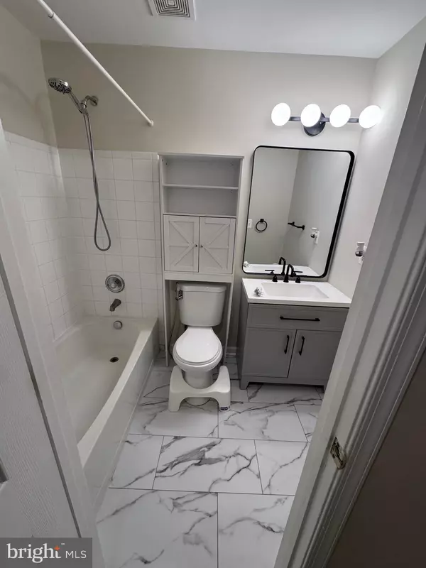 15666 MENDOZA LN, Woodbridge, VA 22191