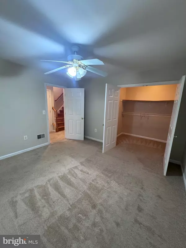 Woodbridge, VA 22191,15666 MENDOZA LN