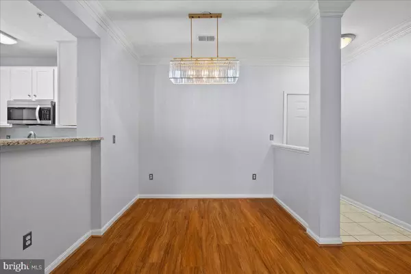 Alexandria, VA 22304,4852 EISENHOWER AVE #237