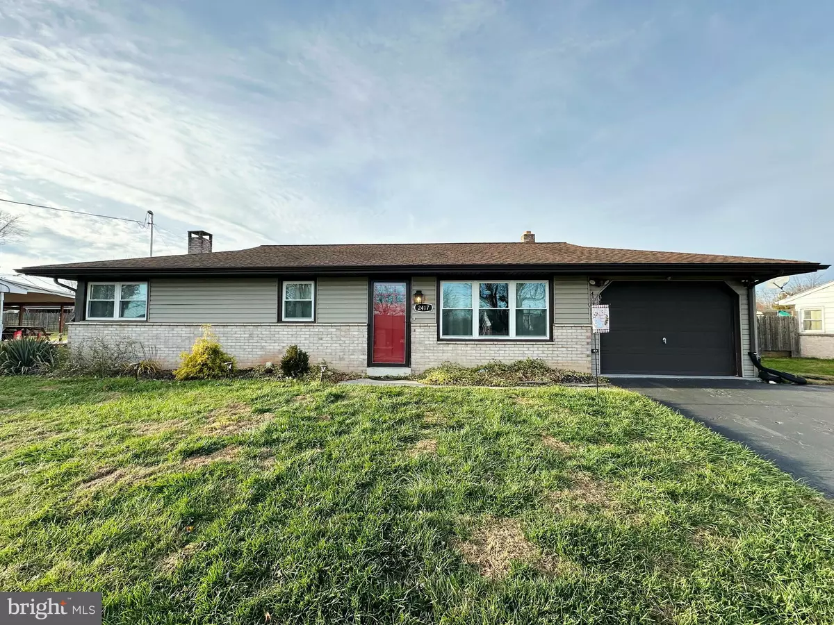 Dover, PA 17315,2417 BERKSHIRE LN