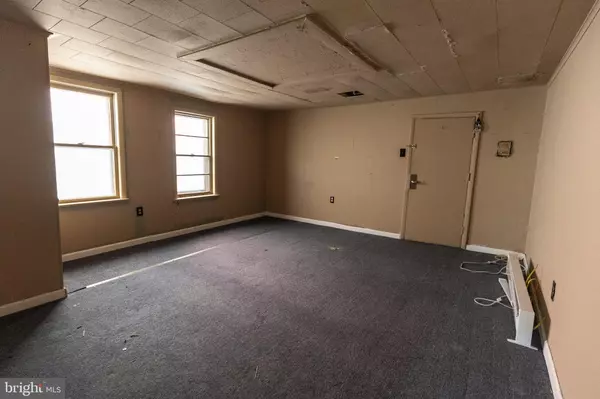 Pottsville, PA 17901,212 W MARKET ST #E