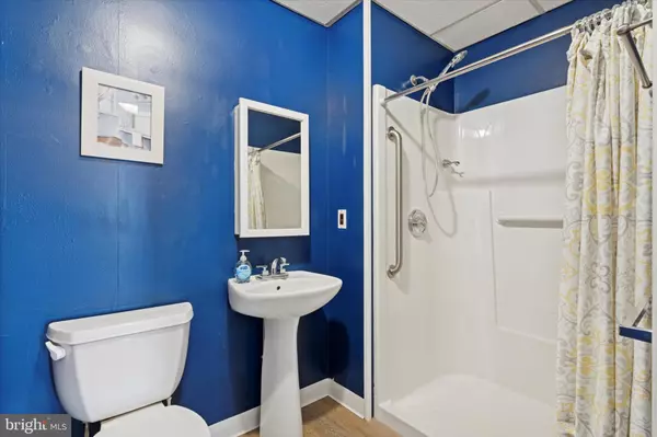 Royersford, PA 19468,429 CHURCH ST