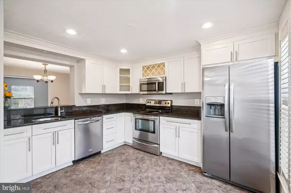 Columbia, MD 21046,7508 RAIN FLOWER WAY