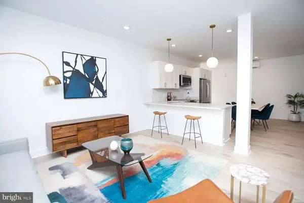 Baltimore, MD 21231,1617 EASTERN AVE #201