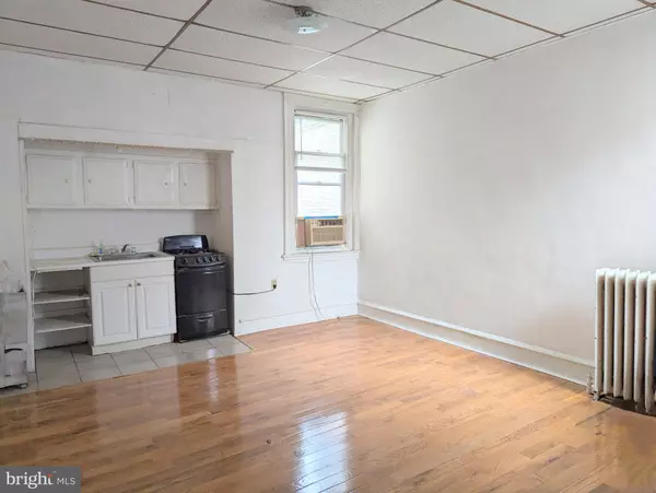 2224 S BROAD ST, Philadelphia, PA 19145