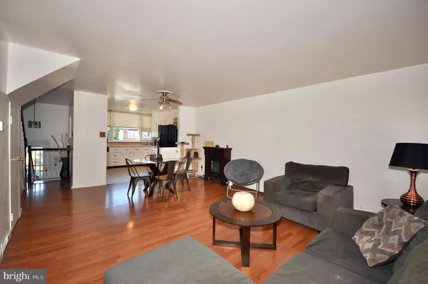 Philadelphia, PA 19154,3129 BIRCH RD