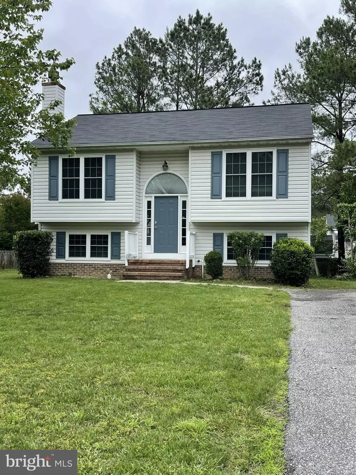 Fredericksburg, VA 22408,8811 HENLY CT