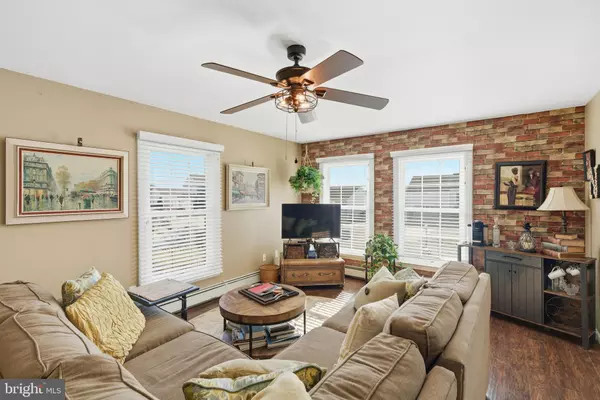 Manahawkin, NJ 08050,179 BERNARD DR