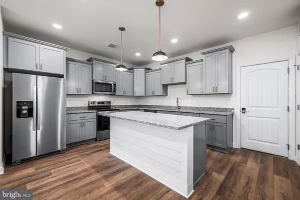 Aberdeen, MD 21001,900 GILBERT RD #3601B