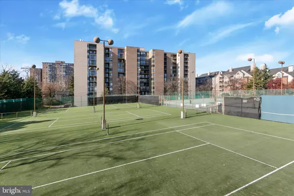 Hyattsville, MD 20783,9200 EDWARDS WAY #1115