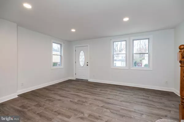 Yeadon, PA 19050,711 YEADON #1