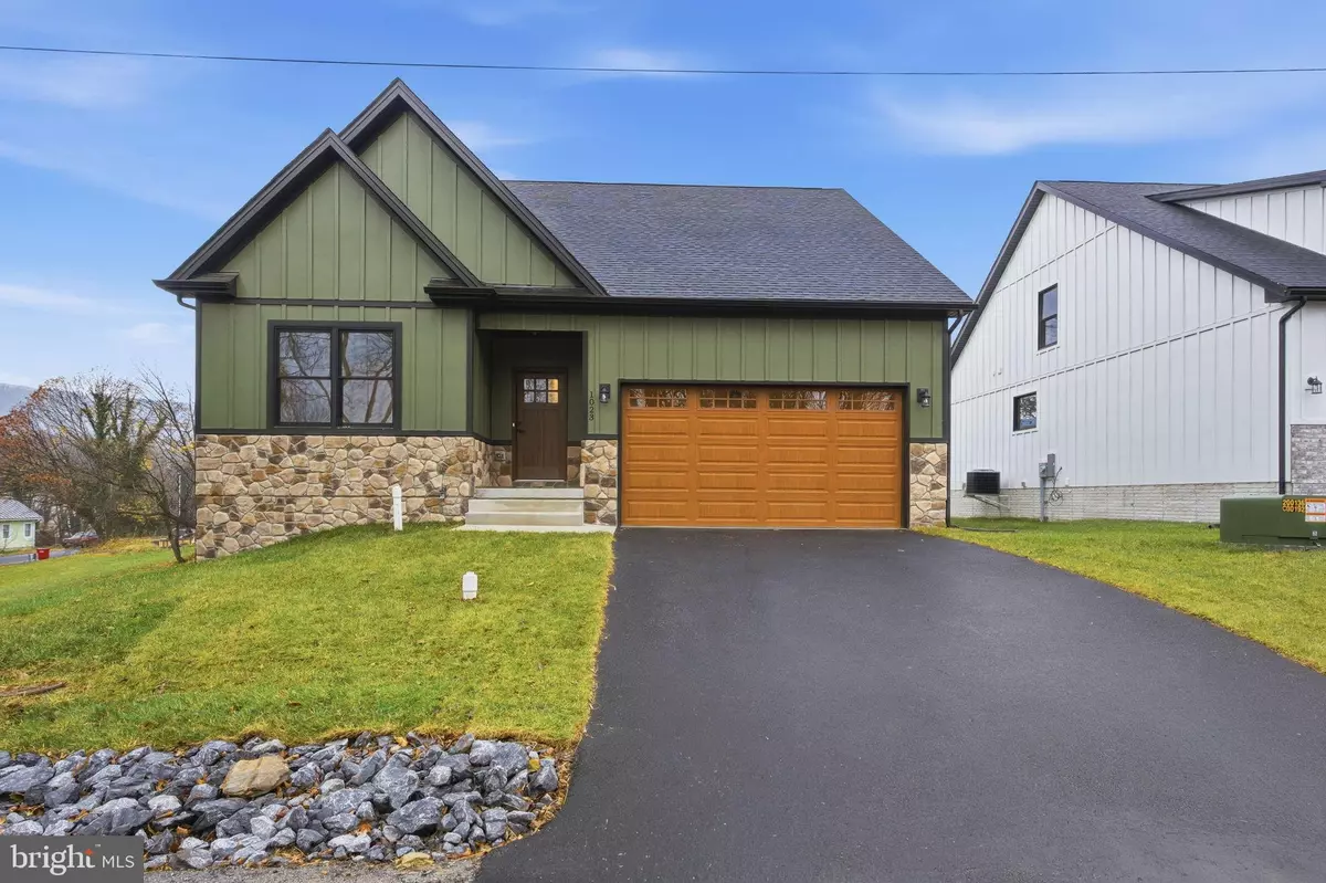 Harpers Ferry, WV 25425,1023 PUTNAM ST