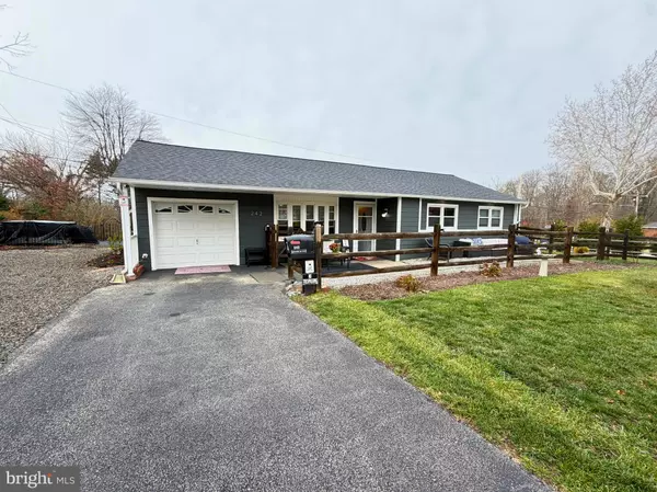 Norristown, PA 19401,242 BROOKSIDE RD