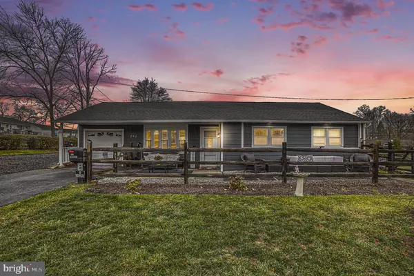 242 BROOKSIDE RD, Norristown, PA 19401